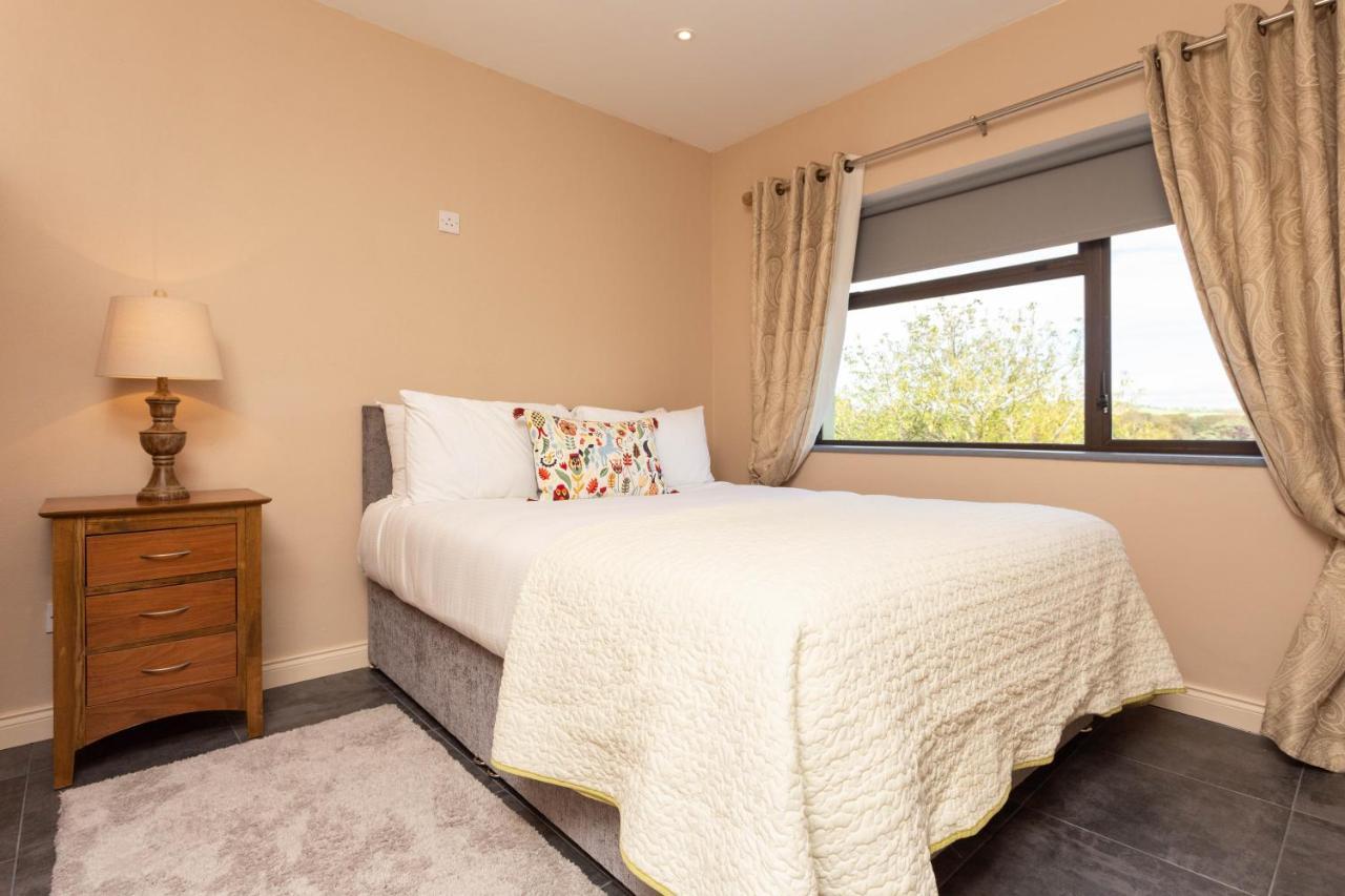 Aloha House Hotel Killorglin ภายนอก รูปภาพ