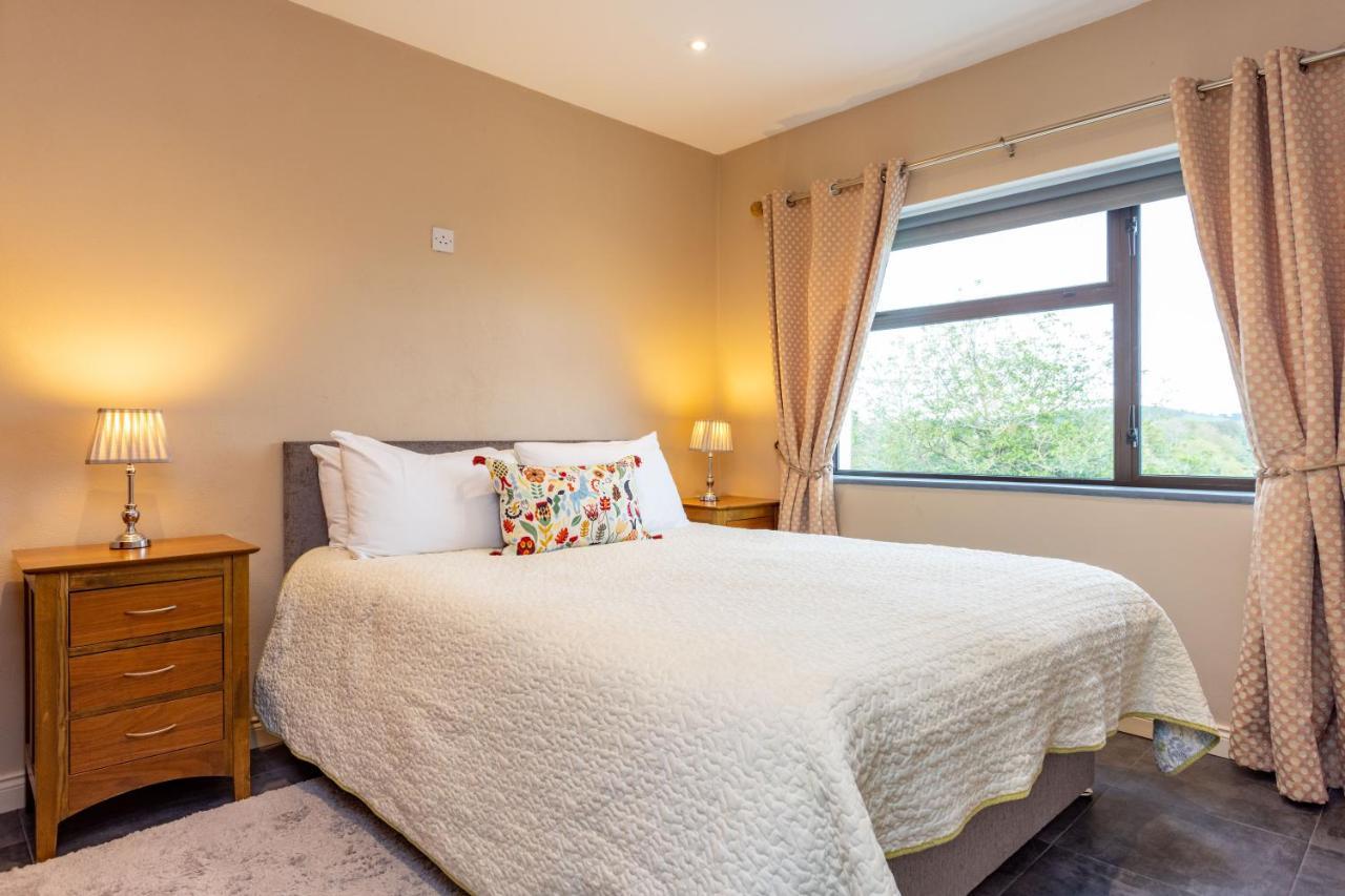 Aloha House Hotel Killorglin ภายนอก รูปภาพ