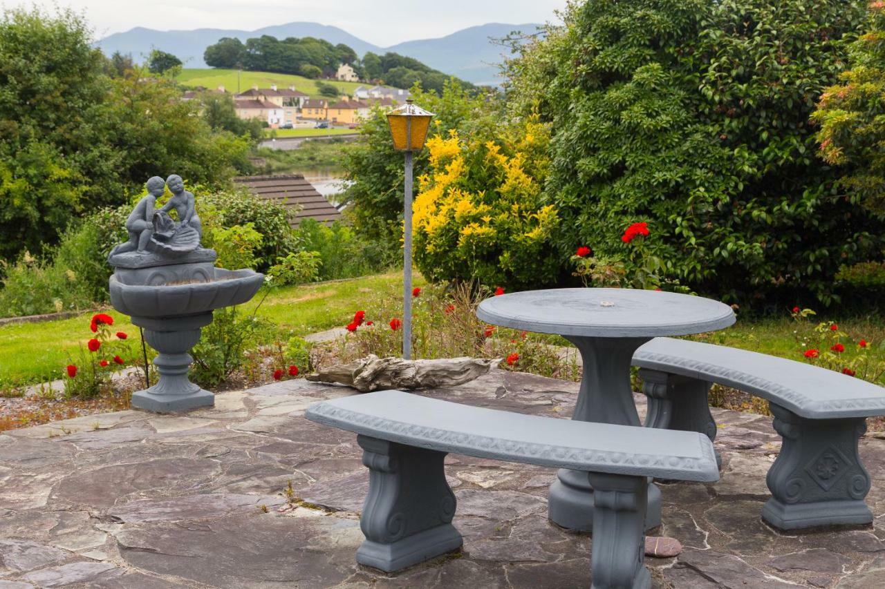 Aloha House Hotel Killorglin ภายนอก รูปภาพ